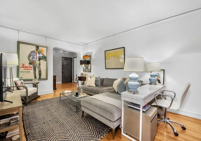 222-e-35th-st-1-e-new-york-city-ny-10016/hzid_ba34df74