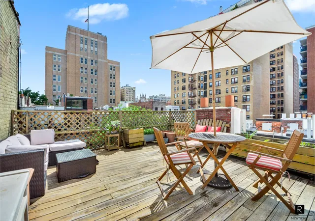 150-w-94th-st-4-new-york-city-ny-10025/hzid_9d65ac1c