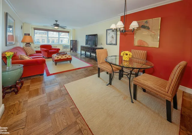 300-e-71st-street-6m-new-york-ny-10021/hzid_1ad7876a