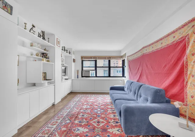 11-e-87th-street-9f-new-york-ny-10128/hzid_35b1c3a3