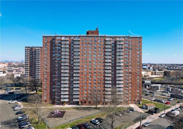2475-w-16th-st-18-g-new-york-city-ny-11214/hzid_8491d2ae