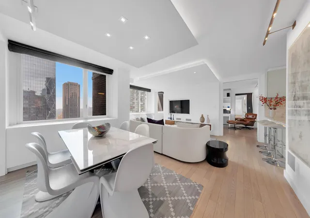 322-w-57th-st-51m-new-york-city-ny-10019/hzid_6ca8b6aa