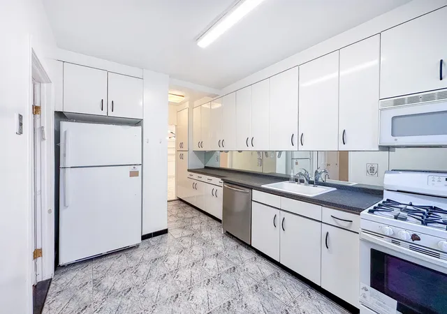 1615-ave-i-122-brooklyn-ny-11230/hzid_b8c96fcb
