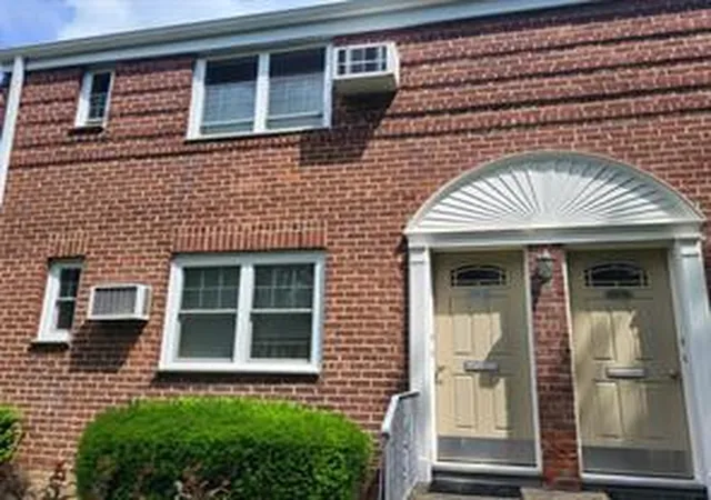 224-23-kingsbury-ave-b-new-york-city-ny-11364/hzid_85e5d7bd