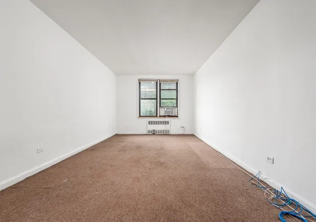 33-45-94th-st-3k-new-york-city-ny-11372/hzid_15694d23