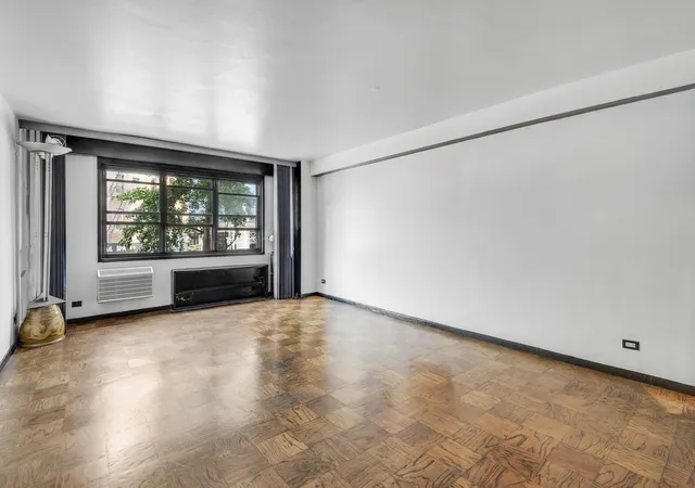 31-jane-st-2-h-new-york-city-ny-10014/hzid_9fc3d48e