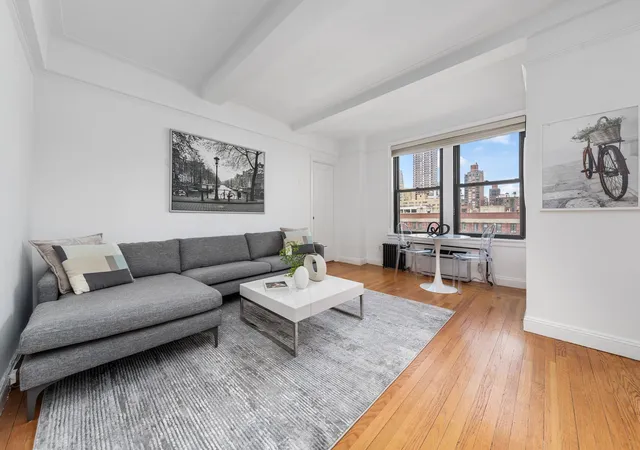 308-e-79th-st-7l-new-york-city-ny-10075/hzid_c53a62ce