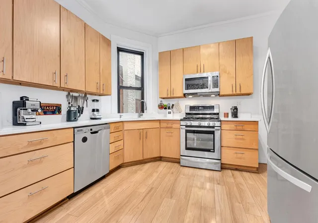 164-prospect-park-w-2-l-new-york-city-ny-11215/hzid_b8766999