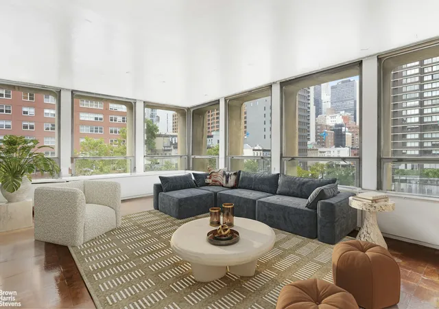 300-e-33rd-st-2kl-new-york-city-ny-10016/hzid_c78524d9