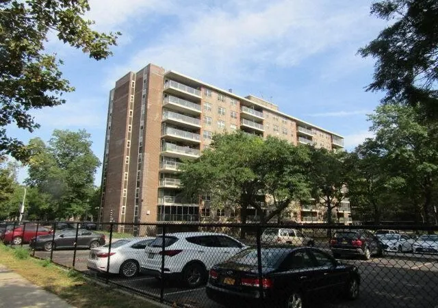 12399-flatlands-ave-9l-new-york-city-ny-11207/hzid_e595f37e