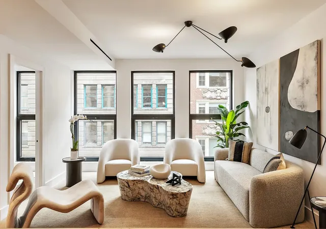 21-w-17th-street-12-new-york-ny-10011/hzid_0879f703