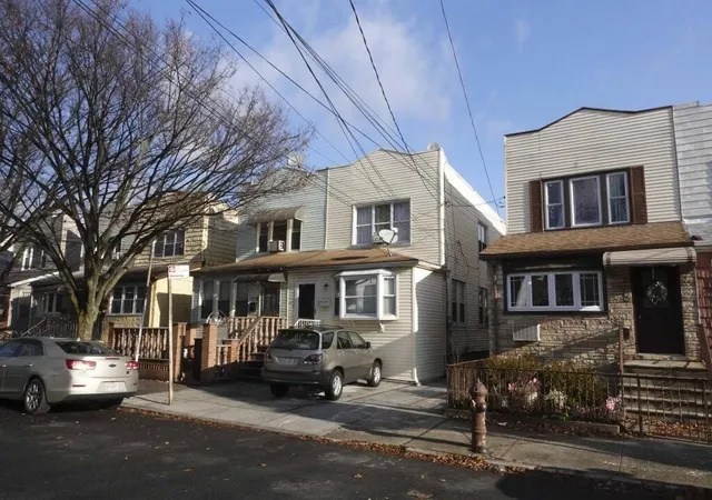 1259-e-89th-street-new-york-city-ny-11236/hzid_89c53191
