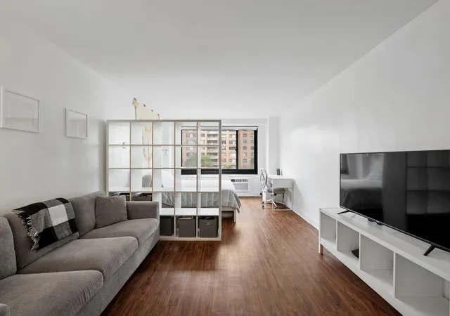 195-willoughby-ave-602-new-york-city-ny-11205/hzid_6983ed58