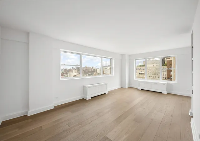 2-5th-avenue-17r-new-york-ny-10011/hzid_18b8afba