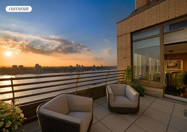 100-riverside-blvd-phb-new-york-city-ny-10069/hzid_f1ec6642