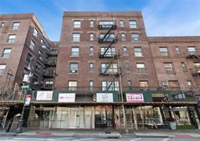 72-34-austin-st-d-4-new-york-city-ny-11375/hzid_c1dbf7c2
