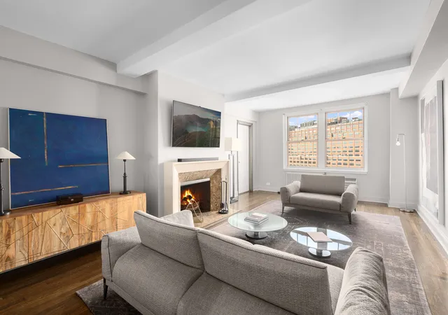 2-horatio-st-15j-new-york-ny-10014/hzid_528cf684