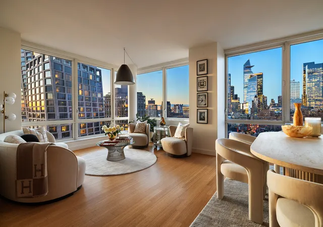 450-w-17th-street-2208-new-york-ny-10011/hzid_32153049