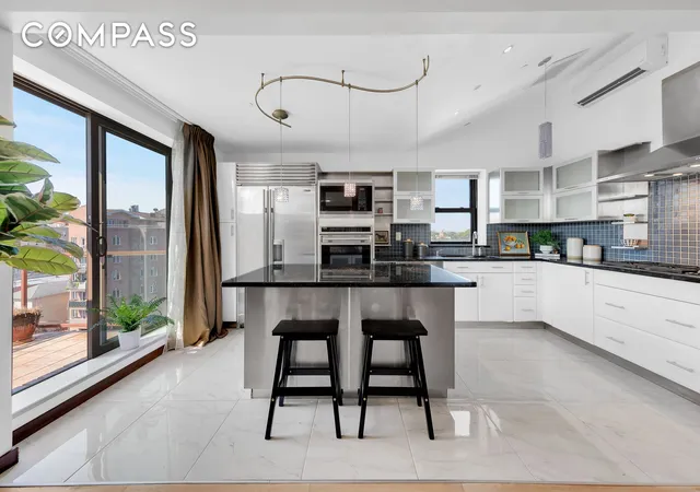 3411-guider-ave-6-new-york-city-ny-11235/hzid_76744f09