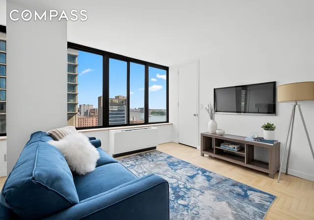 300-e-93rd-street-21c-new-york-city-ny-10128/hzid_10d51a7b