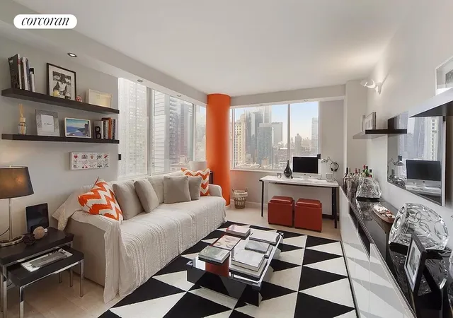 350-w-50th-st-20b-new-york-city-ny-10019/hzid_a76e6248