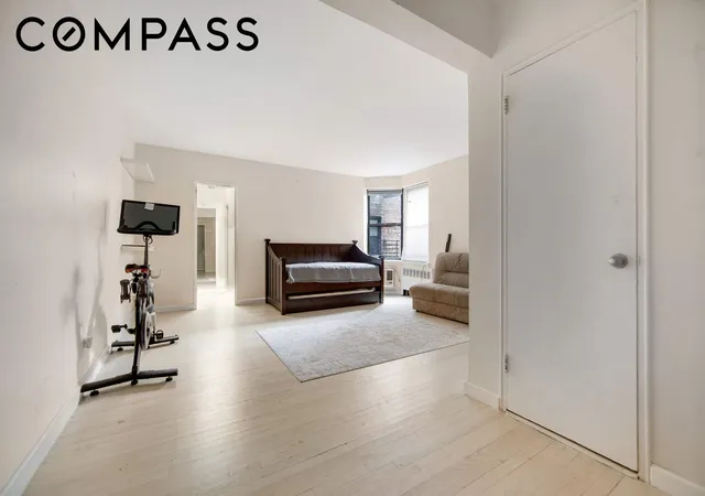 330-e-70th-st-4g-new-york-city-ny-10021/hzid_65f83b33