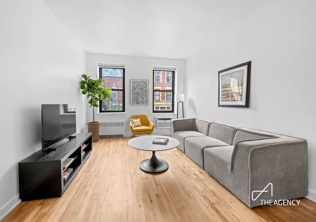 415-e-80th-st-4r-new-york-city-ny-10028/hzid_d86beee1