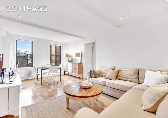 136-waverly-pl-6e-new-york-city-ny-10014/hzid_13e7df5e