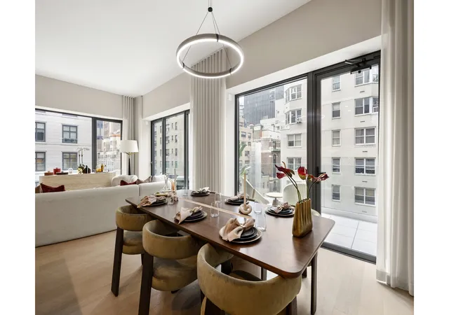 126-e-57th-st-2403-new-york-city-ny-10022/hzid_fe4694d7