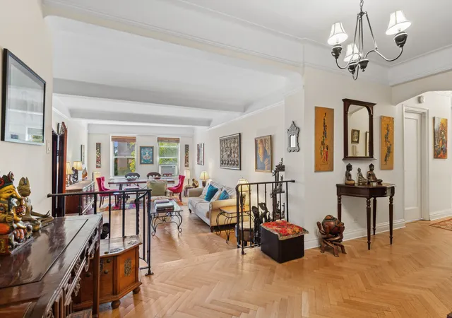 255-cabrini-blvd-3c-new-york-city-ny-10040/hzid_d67fa09c