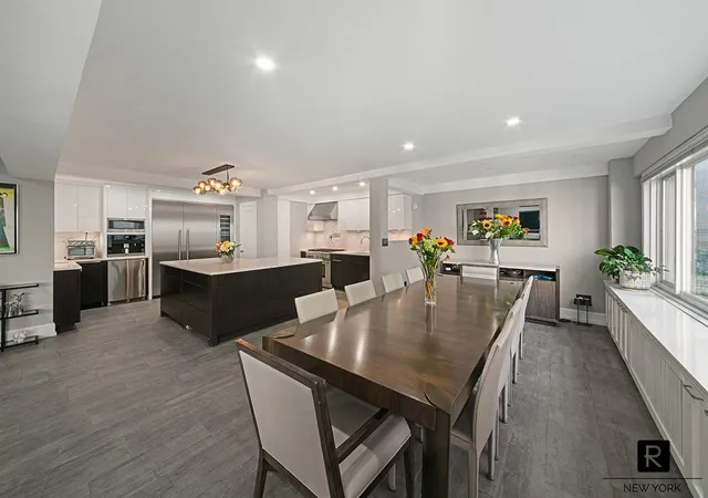 240-e-55th-st-7-bg-new-york-city-ny-10022/hzid_cfd3a688