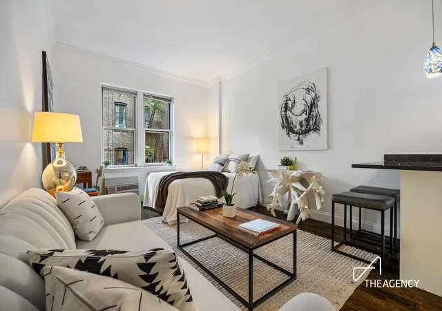 305-e-83rd-street-2a-new-york-ny-10028/hzid_7122d611