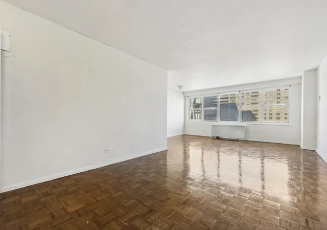 155-w-68th-st-1807-new-york-city-ny-10023/hzid_85318617