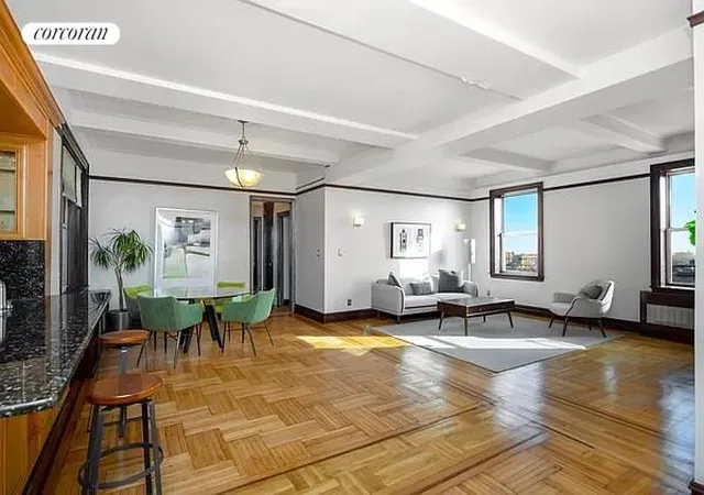 41-eastern-pkwy-12e-new-york-city-ny-11238/hzid_e4a63849