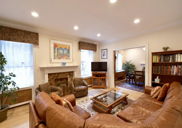 311-w-97th-st-2w-new-york-city-ny-10025/hzid_86d474e7