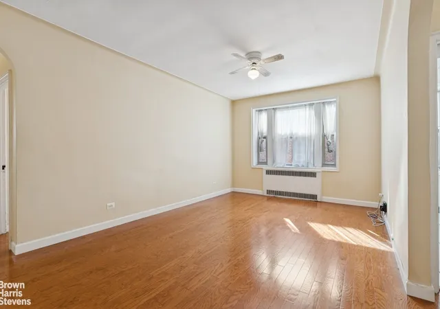110-31-73rd-road-5n-forest-hills-ny-11375/hzid_0bbb46ce