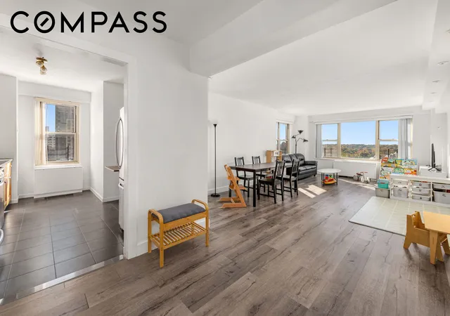 107-40-queens-blvd-11a-new-york-city-ny-11375/hzid_47d4c144