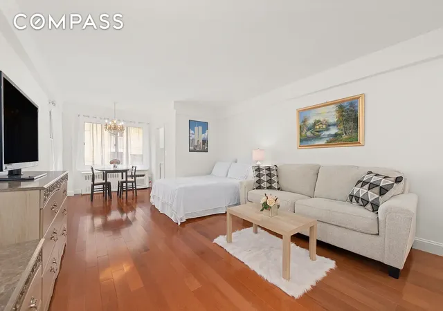 225-e-46th-st-8j-new-york-city-ny-10017/hzid_f5b8dea4