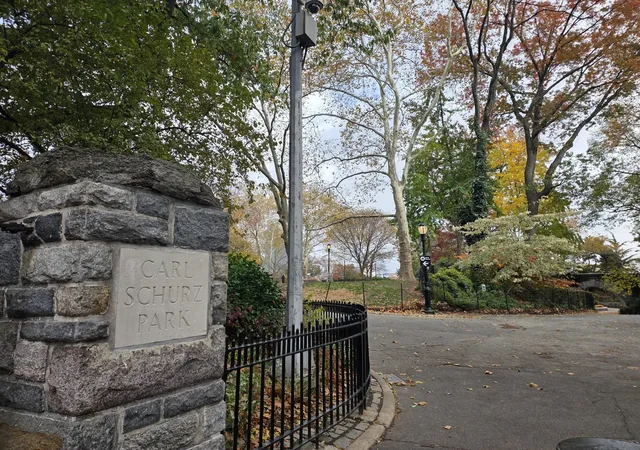 200-e-end-ave-8b-new-york-ny-10128/hzid_5c747f7b