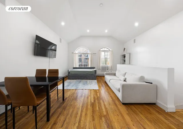 647-midwood-st-3a-new-york-city-ny-11203/hzid_3f25efac