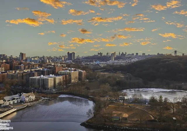 2400-johnson-ave-11k-new-york-city-ny-10463/hzid_db7abb12