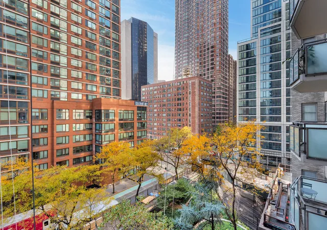 300-e-40th-st-6l-new-york-city-ny-10016/hzid_16cac76d