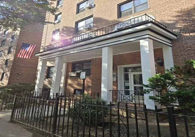 87-09-34th-avenue-2k-jackson-heights-ny-11372/hzid_dfdb88fd