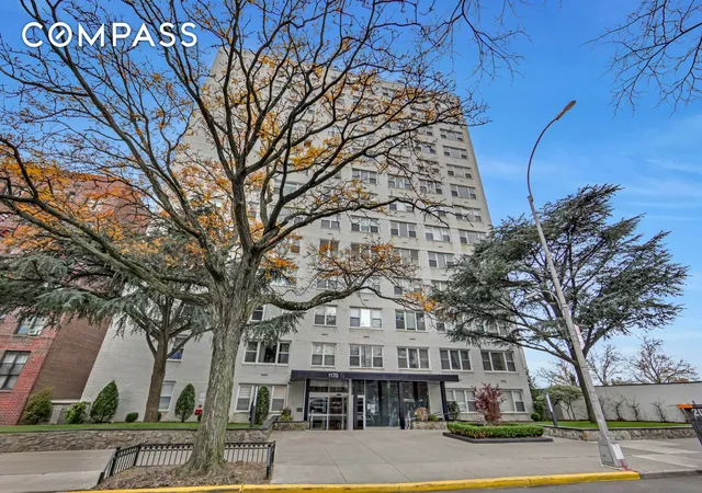 1170-ocean-pkwy-11l-new-york-city-ny-11230/hzid_c90f9e2f