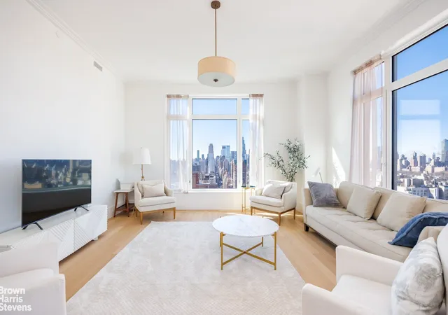 200-e-83rd-st-30b-new-york-city-ny-10028/hzid_4d542291