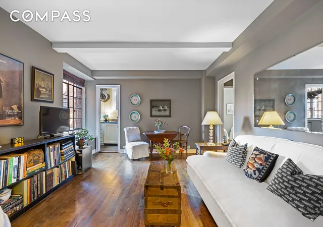 333-e-43rd-street-922-new-york-ny-10017/hzid_4a79dadc