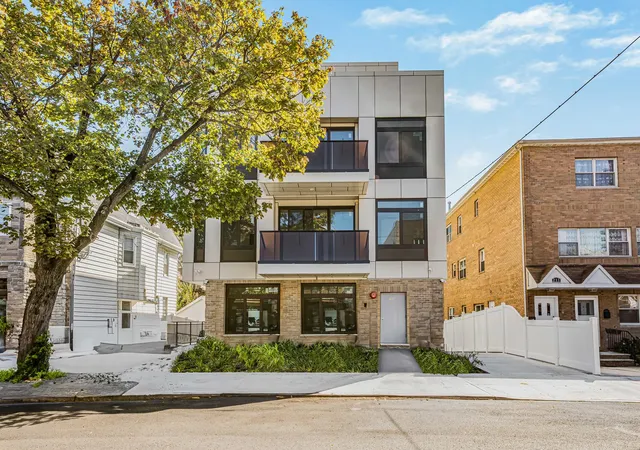207-bay-35th-st-brooklyn-ny-11214/hzid_19cd8f89