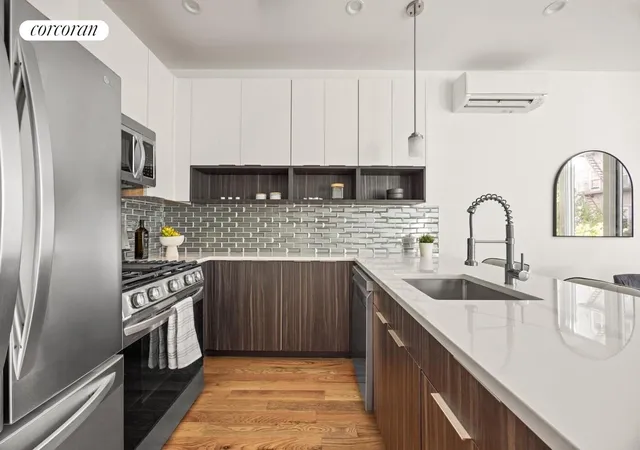 247-mount-hope-pl-a-new-york-city-ny-10457/hzid_1b970c72