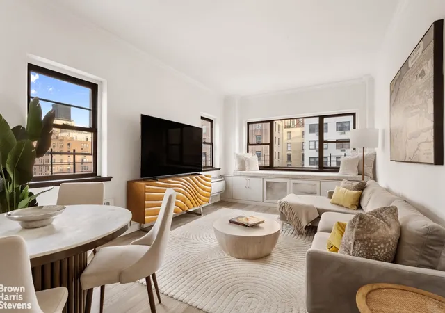 357-e-57th-st-16b-new-york-city-ny-10022/hzid_e756e3a0