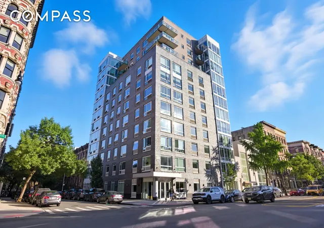 88-morningside-ave-8g-new-york-ny-10027/hzid_ae81f8a8